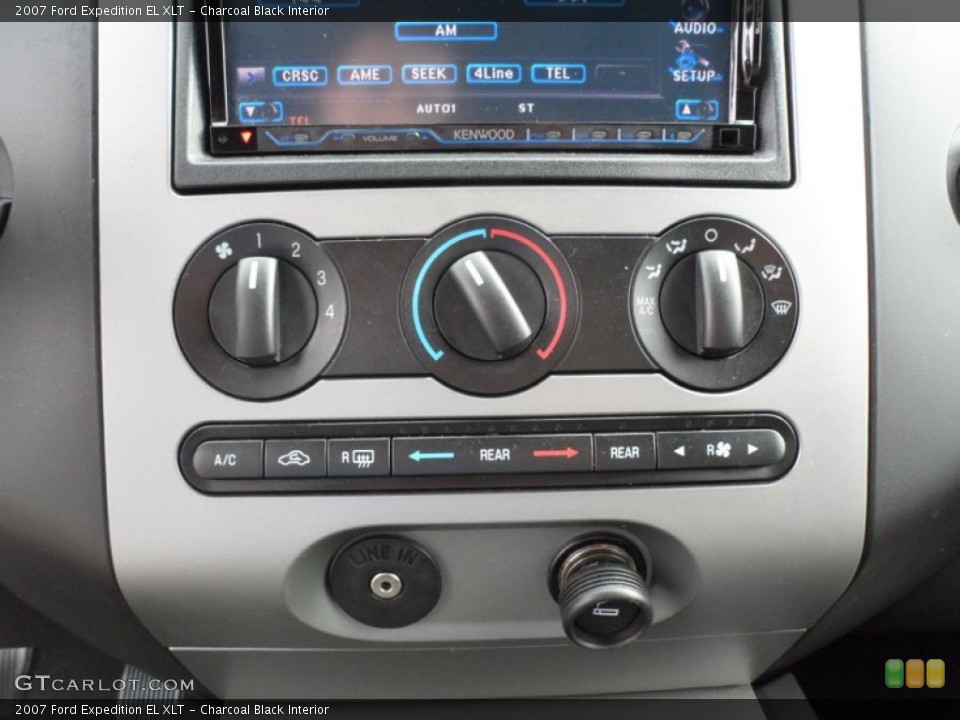 Charcoal Black Interior Controls for the 2007 Ford Expedition EL XLT #59709585