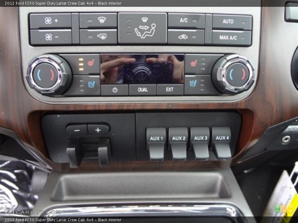 Black Interior Controls for the 2012 Ford F250 Super Duty Lariat Crew Cab 4x4 #59710050