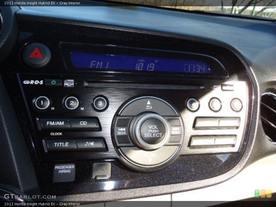 Gray Interior Controls for the 2011 Honda Insight Hybrid EX #59715849