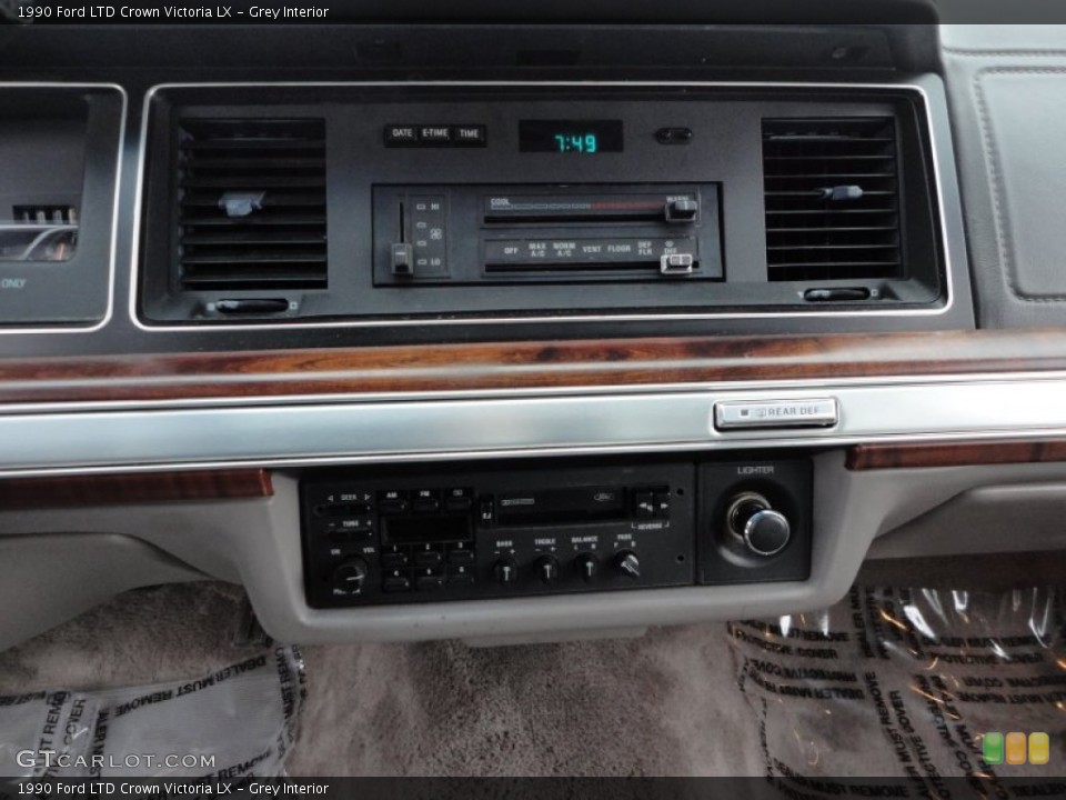 Grey Interior Controls for the 1990 Ford LTD Crown Victoria LX #59720351