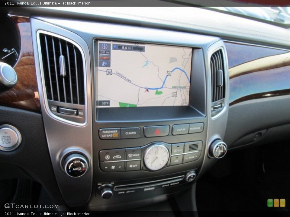 Jet Black Interior Controls for the 2011 Hyundai Equus Ultimate #59724060