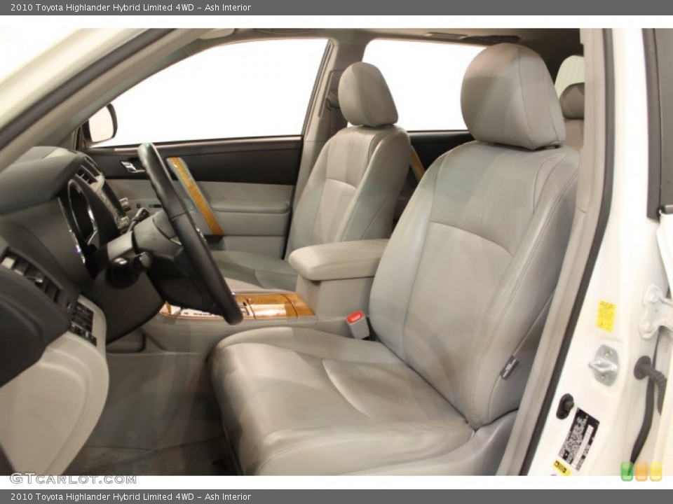 Ash Interior Photo for the 2010 Toyota Highlander Hybrid Limited 4WD #59727648