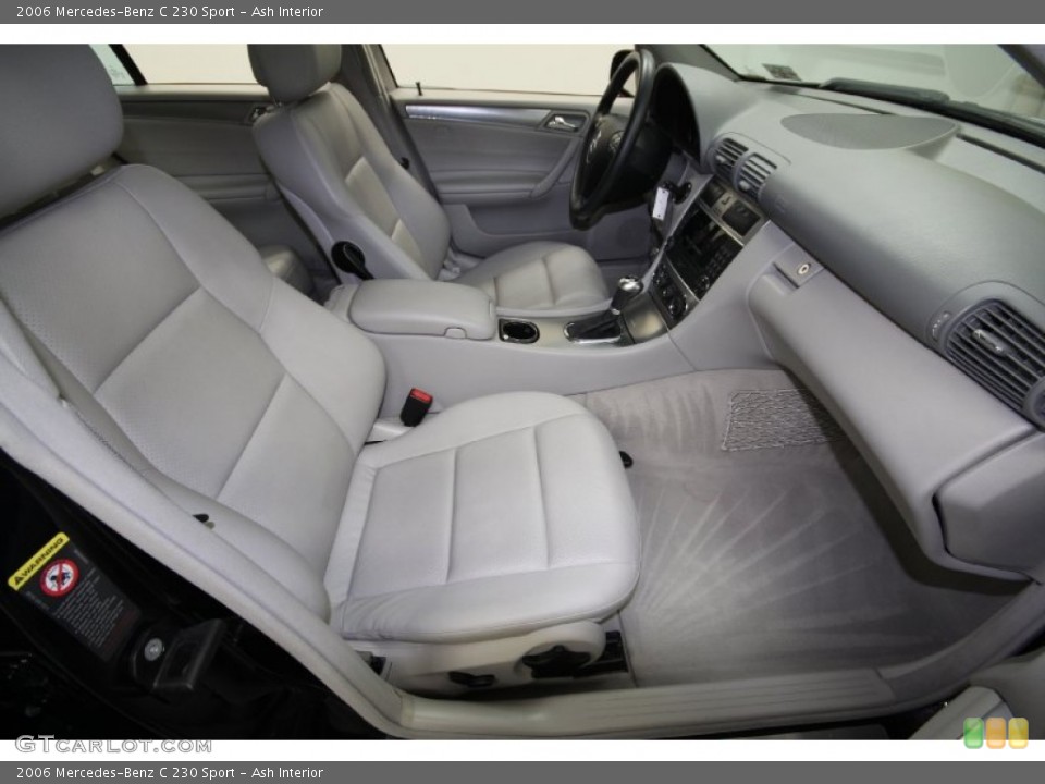 Ash Interior Photo for the 2006 Mercedes-Benz C 230 Sport #59736396