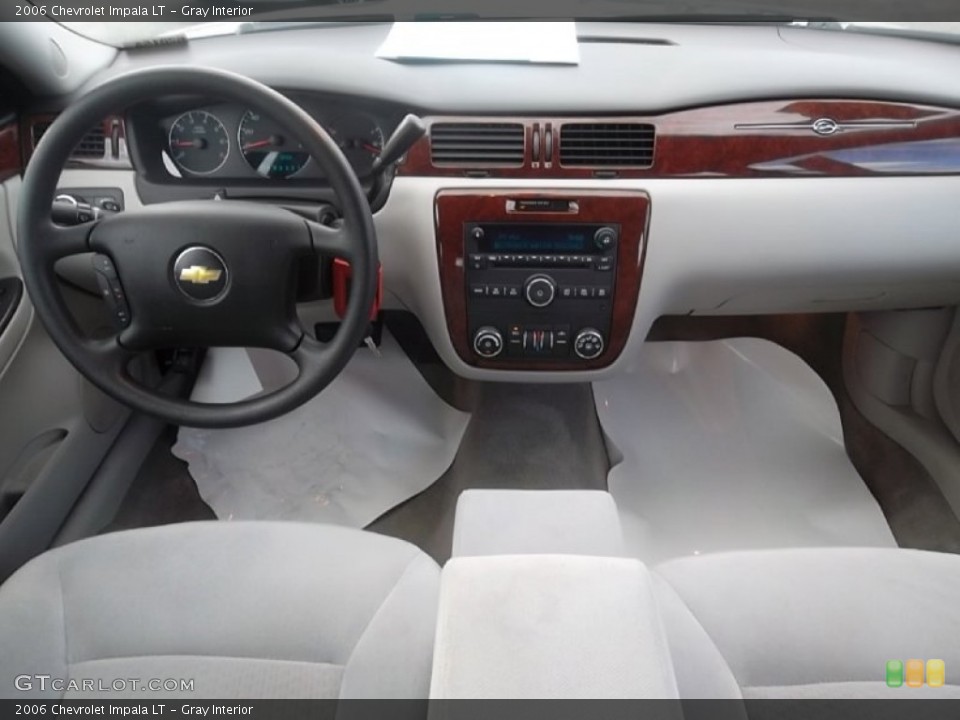 Gray Interior Dashboard for the 2006 Chevrolet Impala LT #59740179