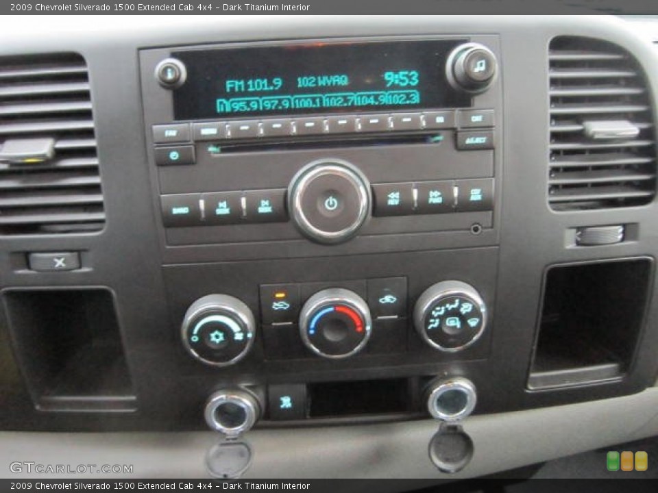 Dark Titanium Interior Controls for the 2009 Chevrolet Silverado 1500 Extended Cab 4x4 #59743919