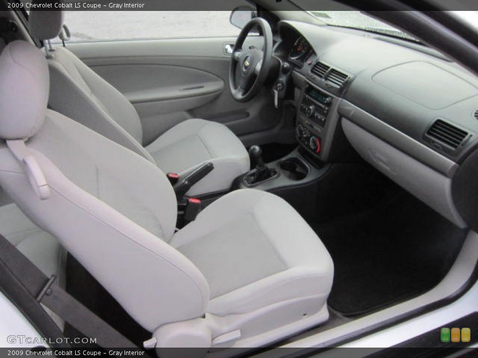 Gray Interior Photo for the 2009 Chevrolet Cobalt LS Coupe #59745863
