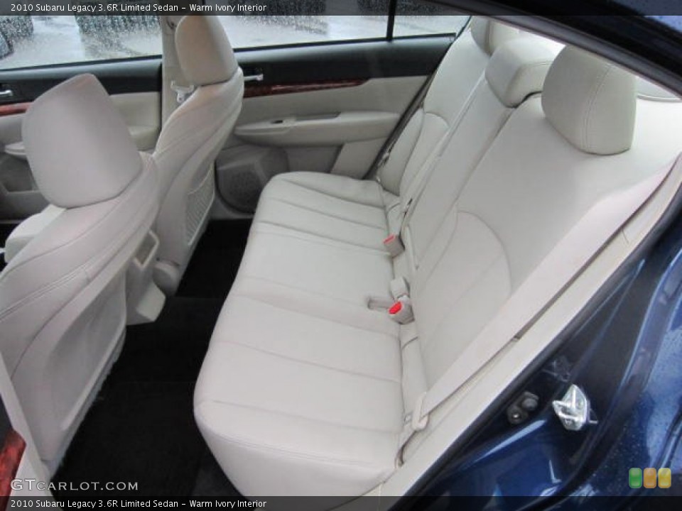 Warm Ivory Interior Photo for the 2010 Subaru Legacy 3.6R Limited Sedan #59746061