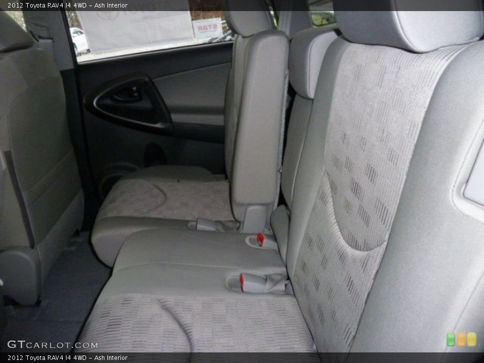 Ash Interior Photo for the 2012 Toyota RAV4 I4 4WD #59749883