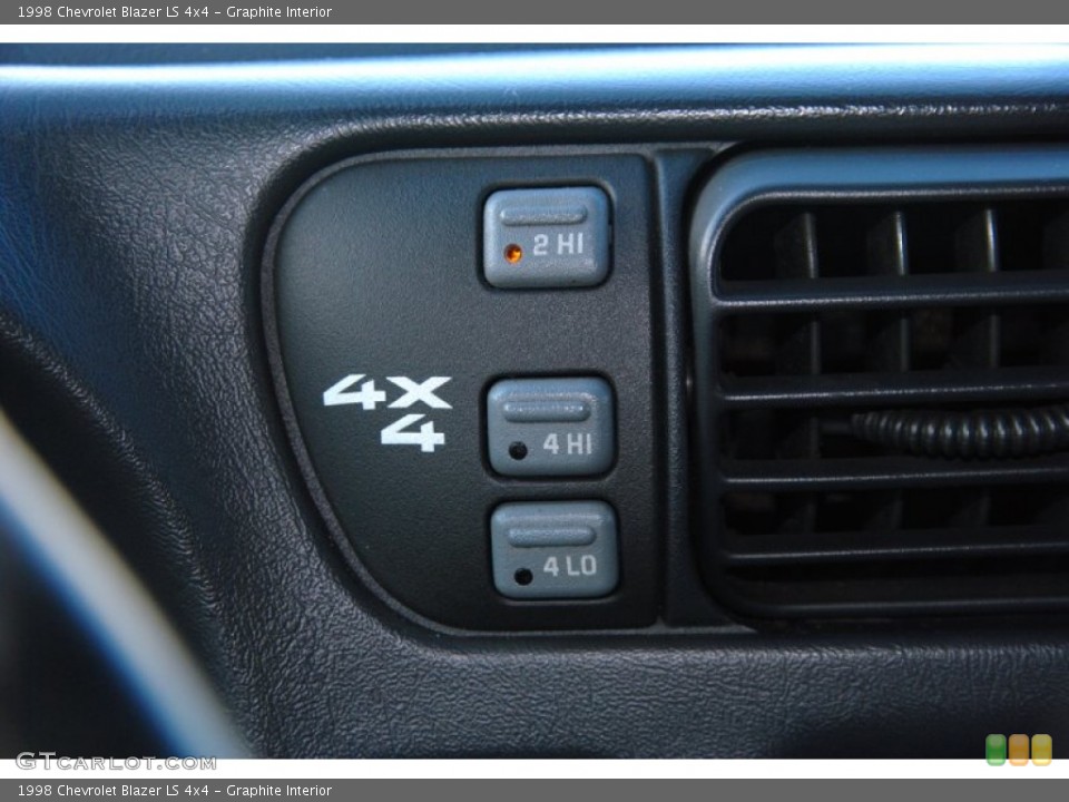 Graphite Interior Controls for the 1998 Chevrolet Blazer LS 4x4 #59750813