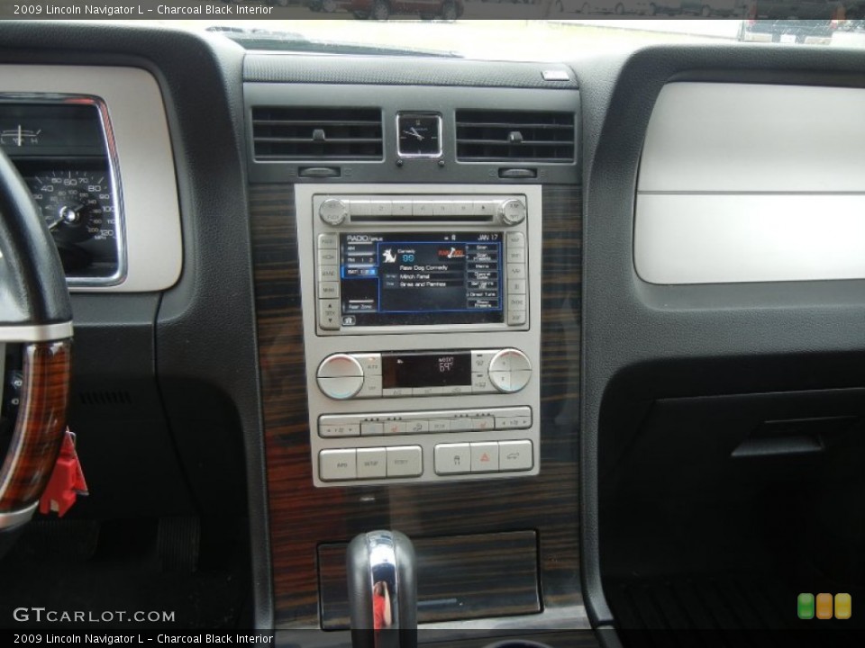 Charcoal Black Interior Controls for the 2009 Lincoln Navigator L #59751068