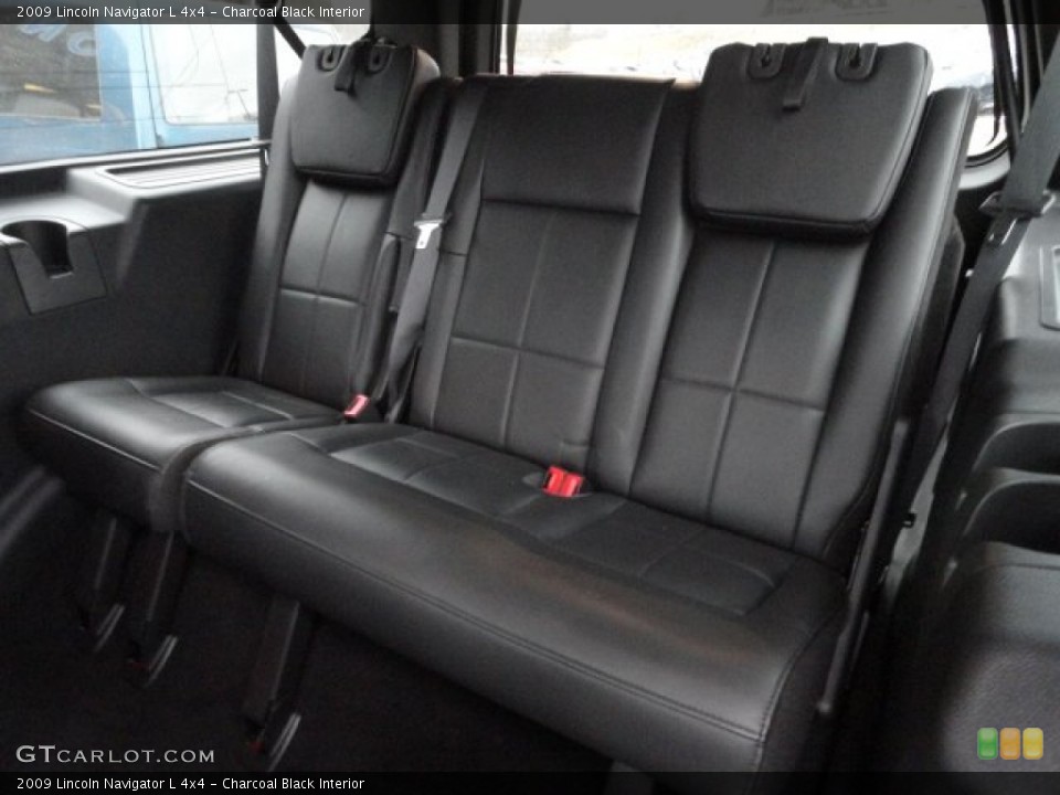 Charcoal Black 2009 Lincoln Navigator Interiors