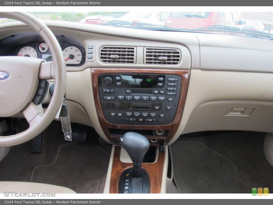 Medium Parchment Interior Controls for the 2004 Ford Taurus SEL Sedan #59760107