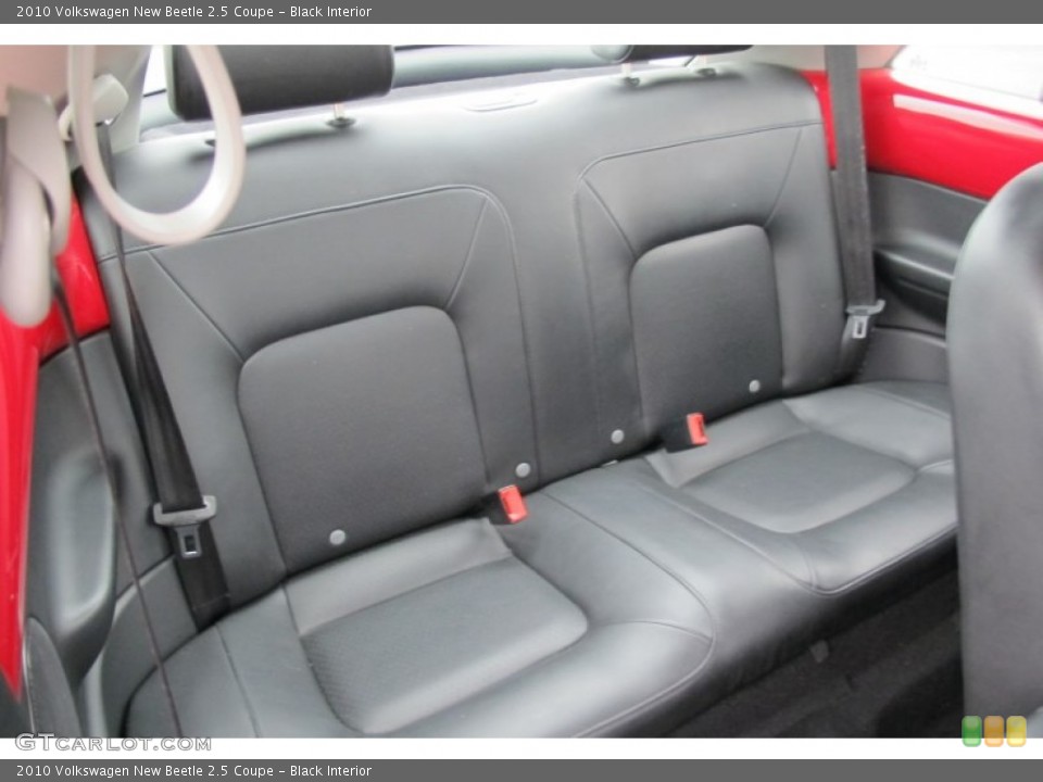 Black Interior Photo for the 2010 Volkswagen New Beetle 2.5 Coupe #59763320