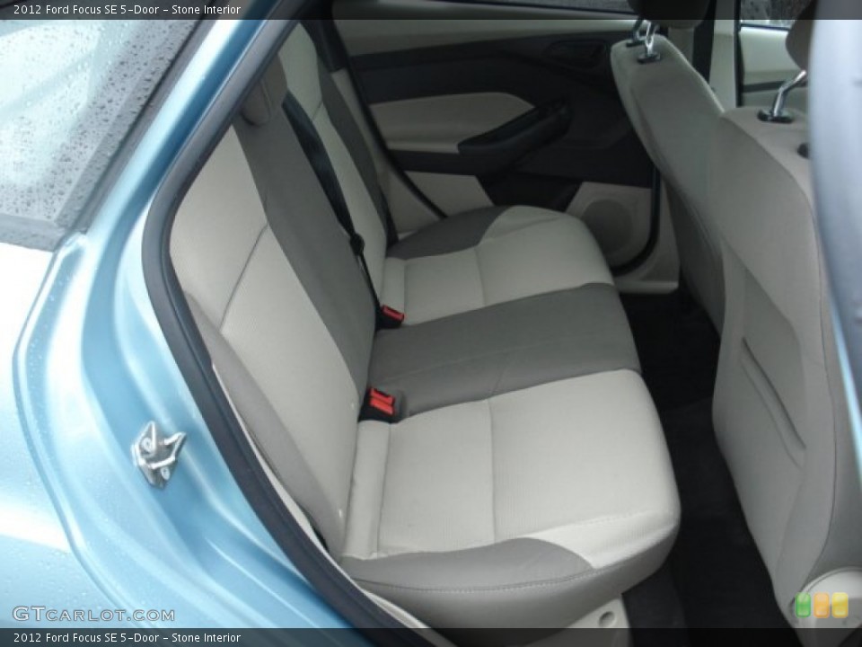 Stone Interior Photo for the 2012 Ford Focus SE 5-Door #59764676