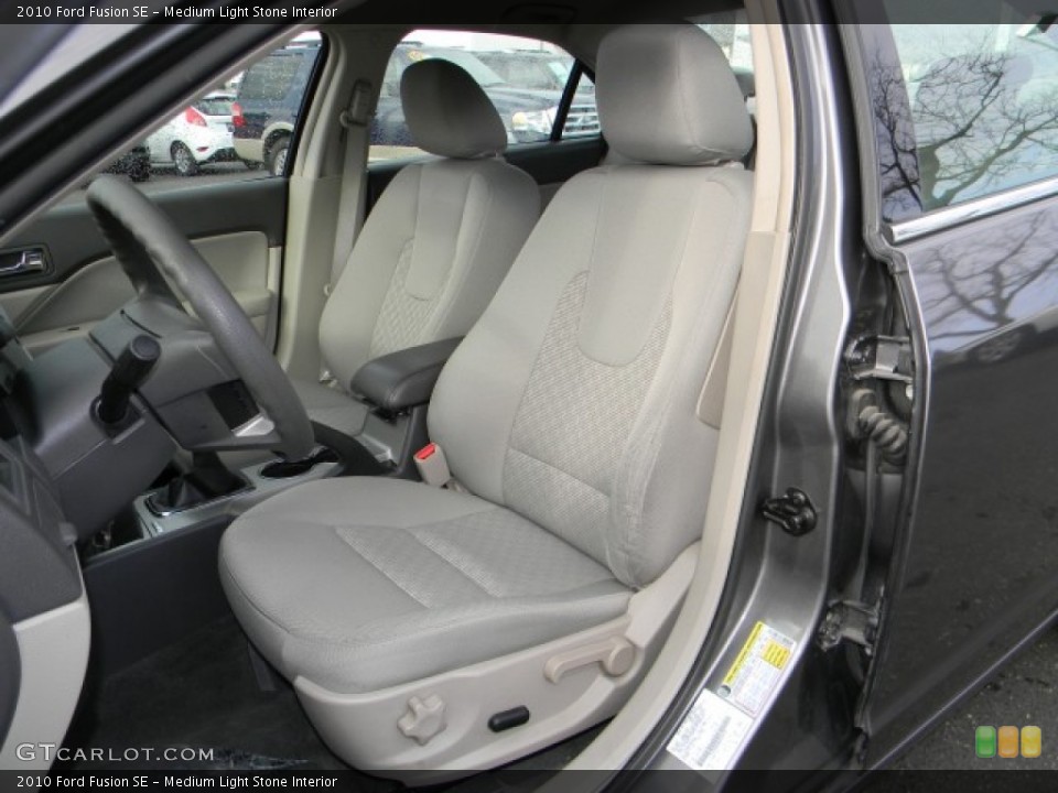 Medium Light Stone Interior Photo for the 2010 Ford Fusion SE #59767208