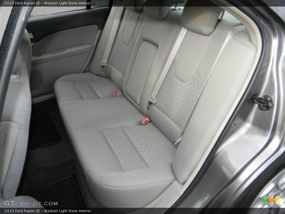 Medium Light Stone Interior Photo for the 2010 Ford Fusion SE #59767218