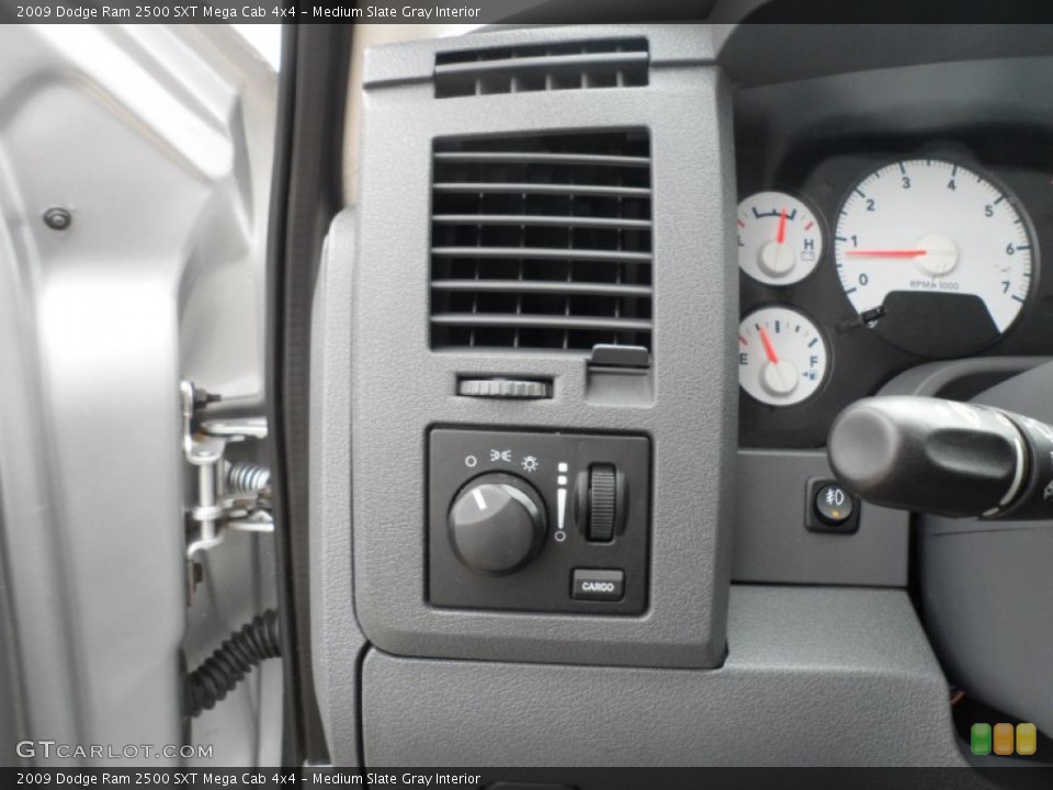 Medium Slate Gray Interior Controls for the 2009 Dodge Ram 2500 SXT Mega Cab 4x4 #59768321