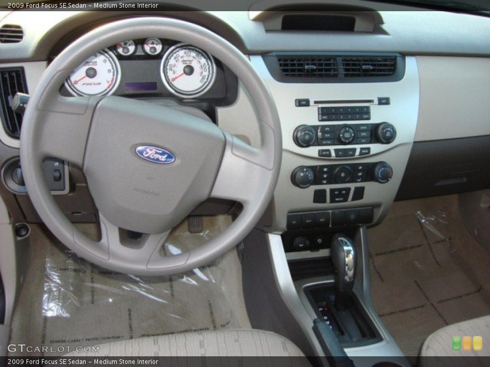 Medium Stone Interior Dashboard for the 2009 Ford Focus SE Sedan #59769326