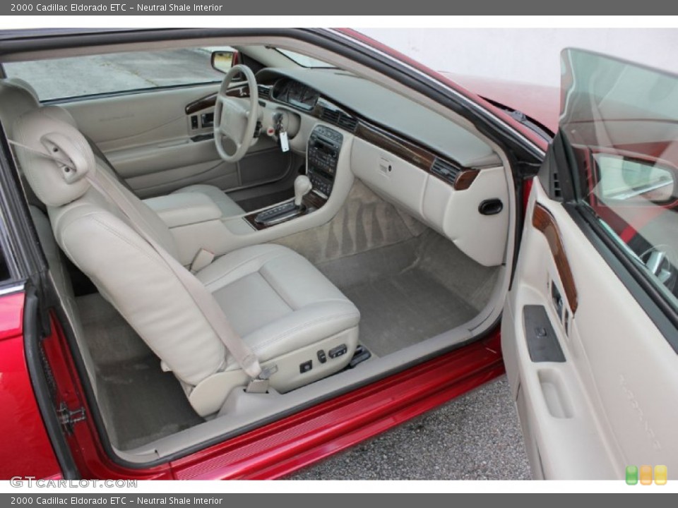 Neutral Shale Interior Photo for the 2000 Cadillac Eldorado ETC #59782700