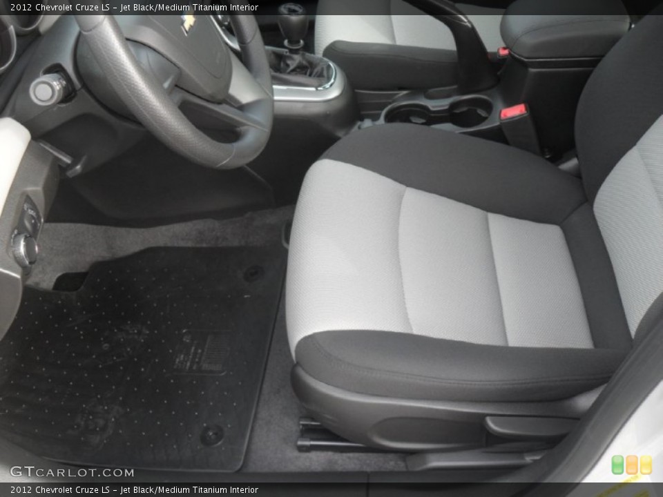 Jet Black/Medium Titanium Interior Photo for the 2012 Chevrolet Cruze LS #59785337