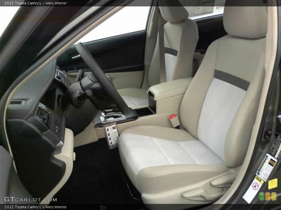 Ivory Interior Photo for the 2012 Toyota Camry L #59796410
