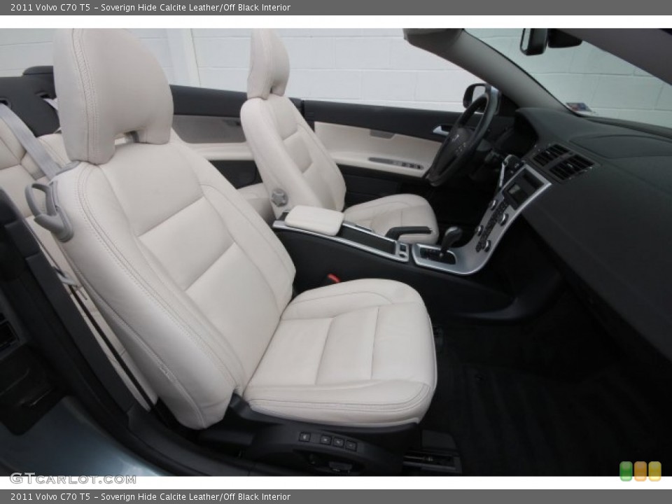 Soverign Hide Calcite Leather/Off Black Interior Photo for the 2011 Volvo C70 T5 #59802231