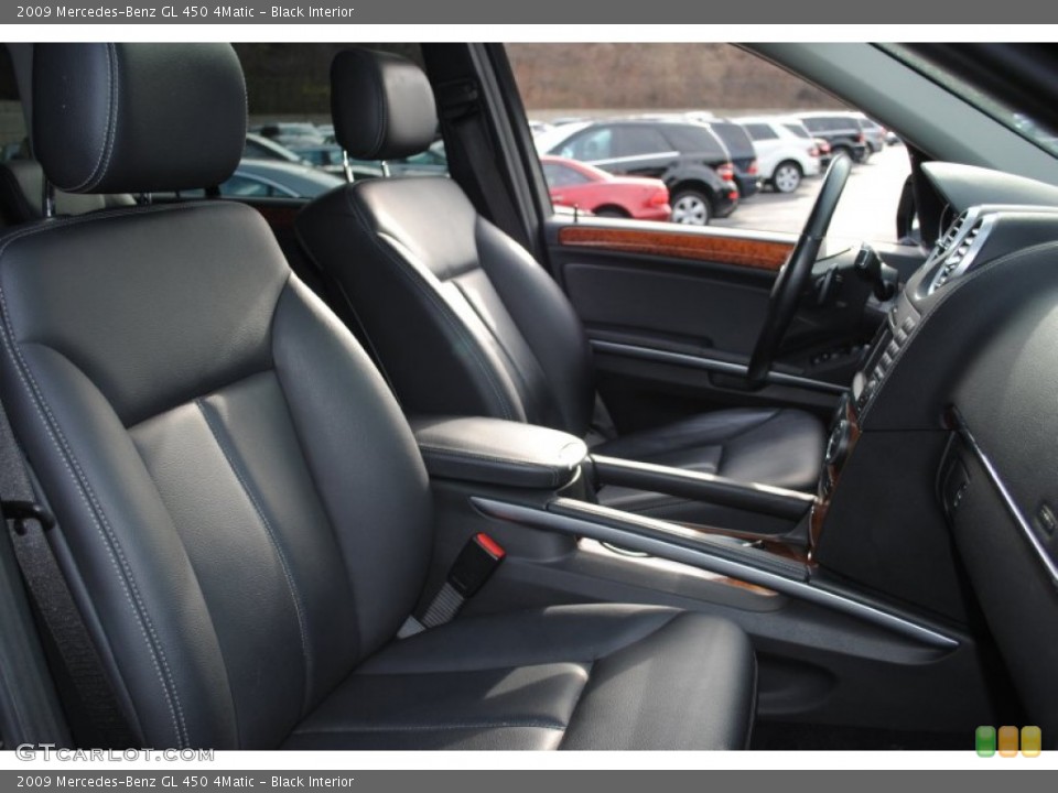 Black Interior Photo for the 2009 Mercedes-Benz GL 450 4Matic #59802447