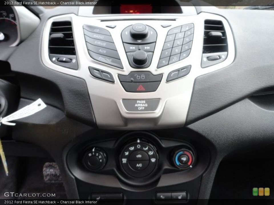 Charcoal Black Interior Controls for the 2012 Ford Fiesta SE Hatchback #59804163