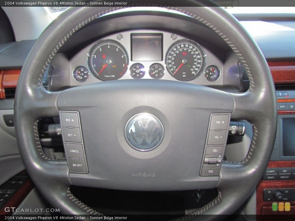 Sonnen Beige Interior Steering Wheel for the 2004 Volkswagen Phaeton V8 4Motion Sedan #59818889