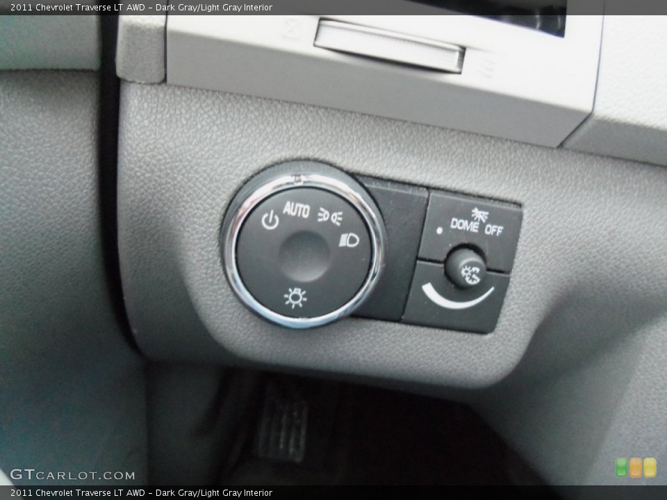 Dark Gray/Light Gray Interior Controls for the 2011 Chevrolet Traverse LT AWD #59819786