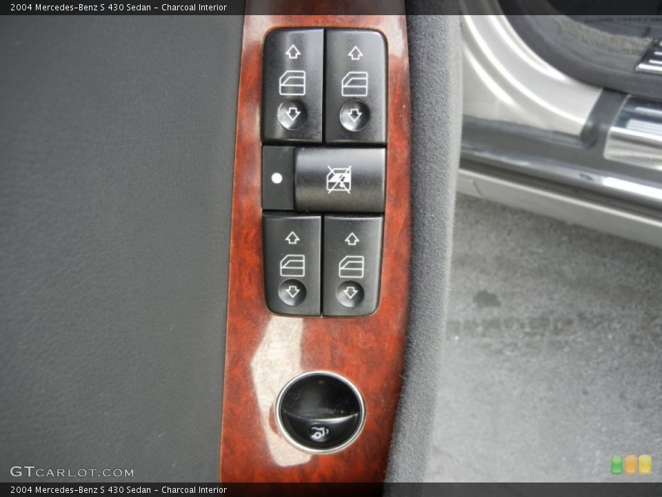 Charcoal Interior Controls for the 2004 Mercedes-Benz S 430 Sedan #59822750