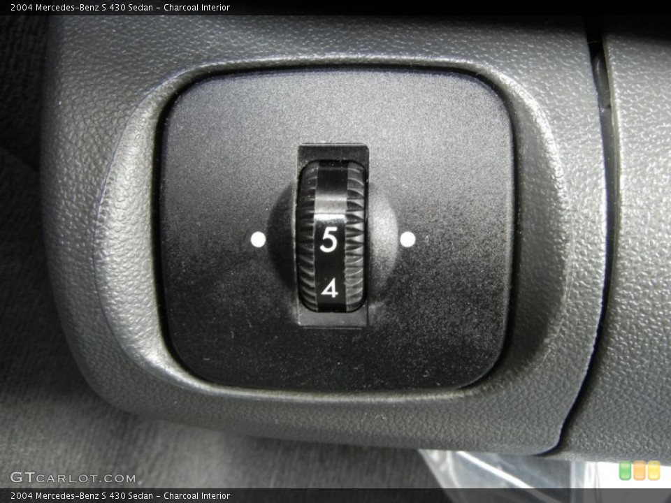 Charcoal Interior Controls for the 2004 Mercedes-Benz S 430 Sedan #59822762