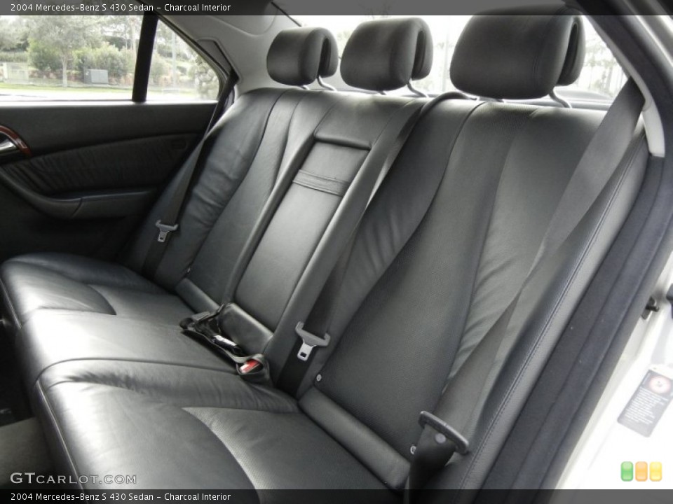 Charcoal Interior Photo for the 2004 Mercedes-Benz S 430 Sedan #59822777