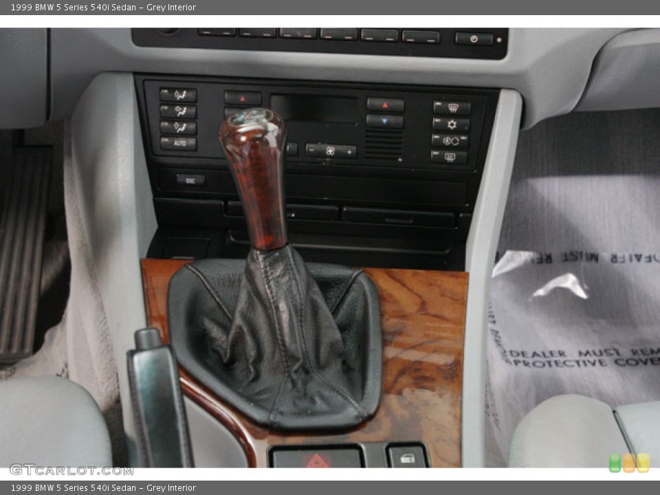 Grey Interior Transmission for the 1999 BMW 5 Series 540i Sedan #59824643