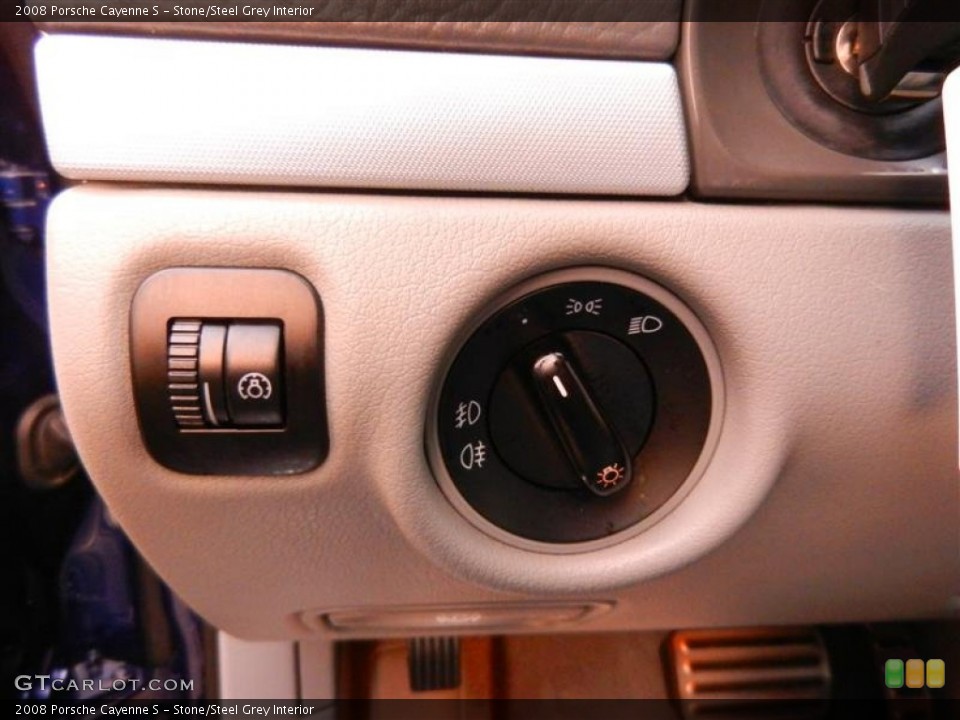 Stone/Steel Grey Interior Controls for the 2008 Porsche Cayenne S #59830527