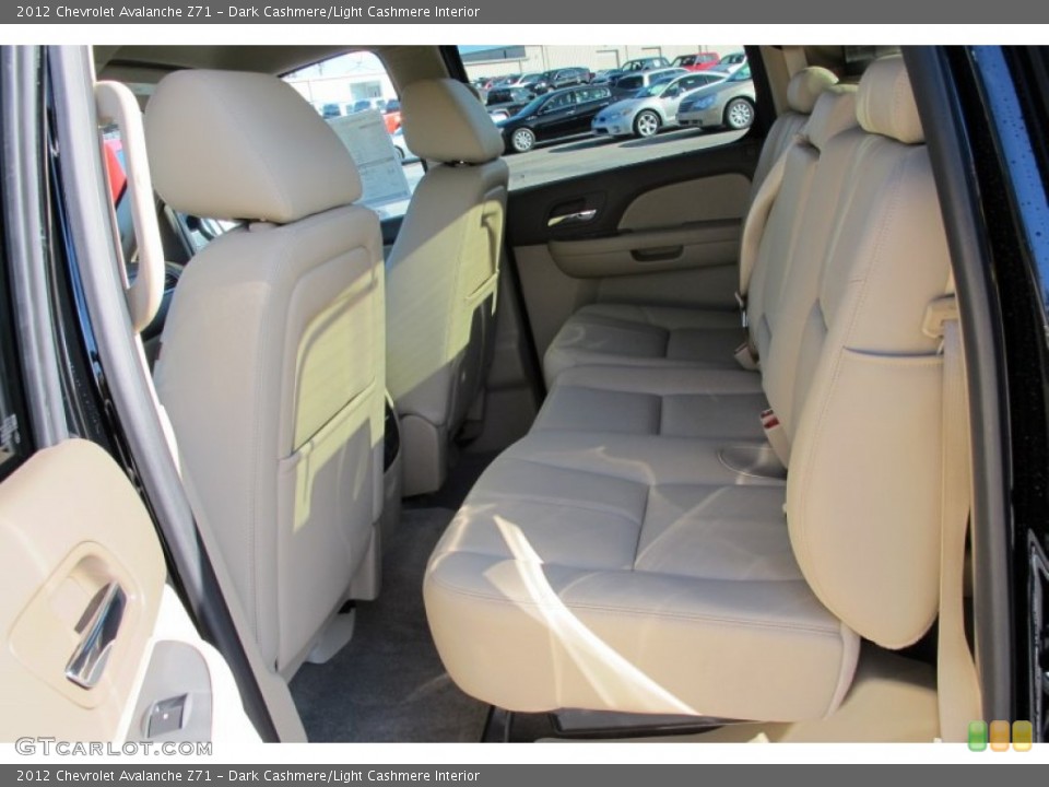 Dark Cashmere/Light Cashmere Interior Photo for the 2012 Chevrolet Avalanche Z71 #59832852