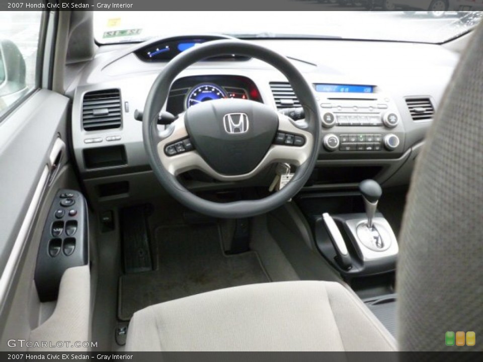 Gray Interior Photo for the 2007 Honda Civic EX Sedan #59850391