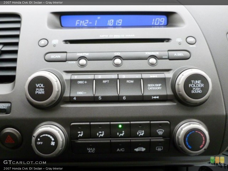 Gray Interior Controls for the 2007 Honda Civic EX Sedan #59850415