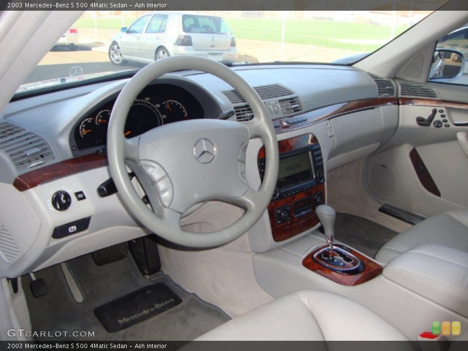 Ash Interior Photo for the 2003 Mercedes-Benz S 500 4Matic Sedan #59850913