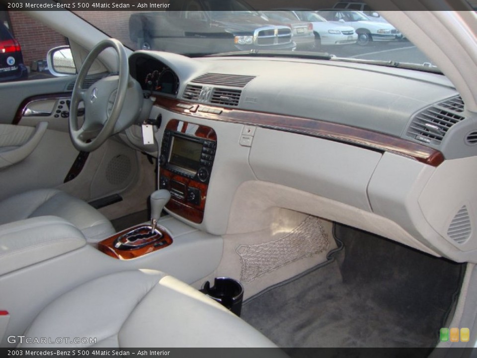 Ash Interior Dashboard for the 2003 Mercedes-Benz S 500 4Matic Sedan #59850926