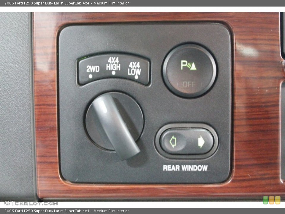 Medium Flint Interior Controls for the 2006 Ford F250 Super Duty Lariat SuperCab 4x4 #59862051