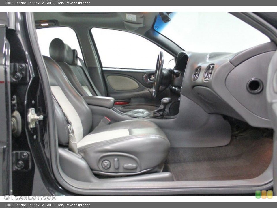 Dark Pewter Interior Photo for the 2004 Pontiac Bonneville GXP #59863410