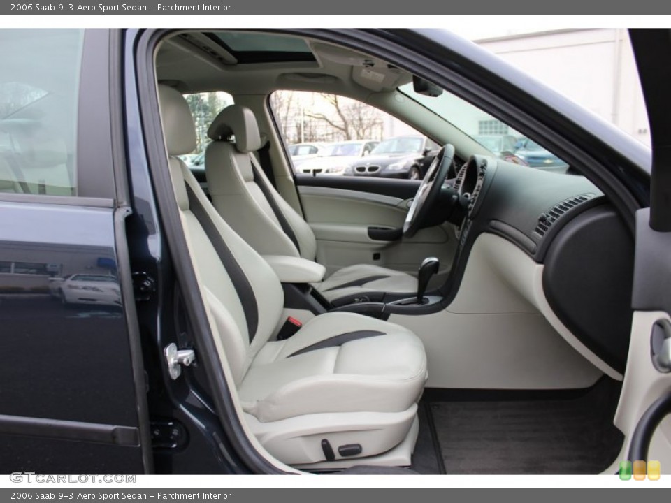 Parchment Interior Photo for the 2006 Saab 9-3 Aero Sport Sedan #59864781