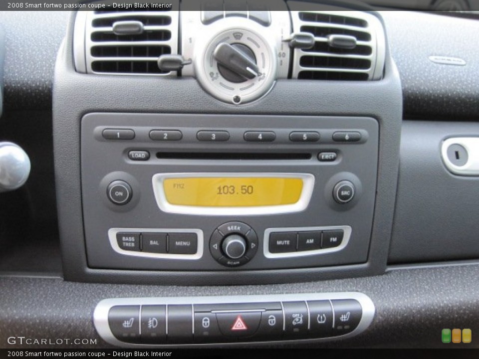 Design Black Interior Audio System for the 2008 Smart fortwo passion coupe #59865467