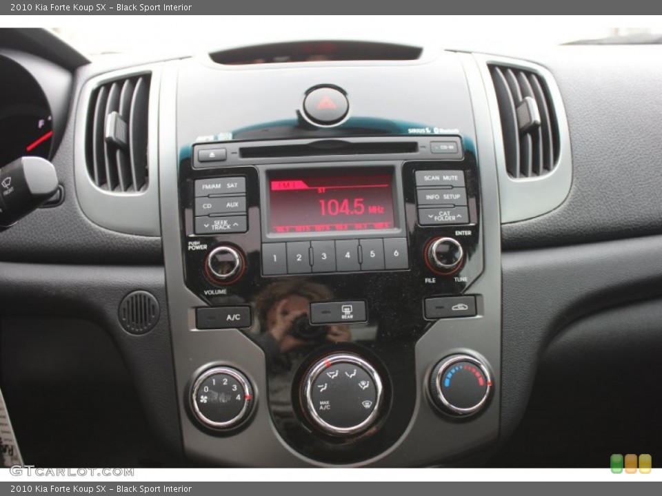 Black Sport Interior Controls for the 2010 Kia Forte Koup SX #59869522