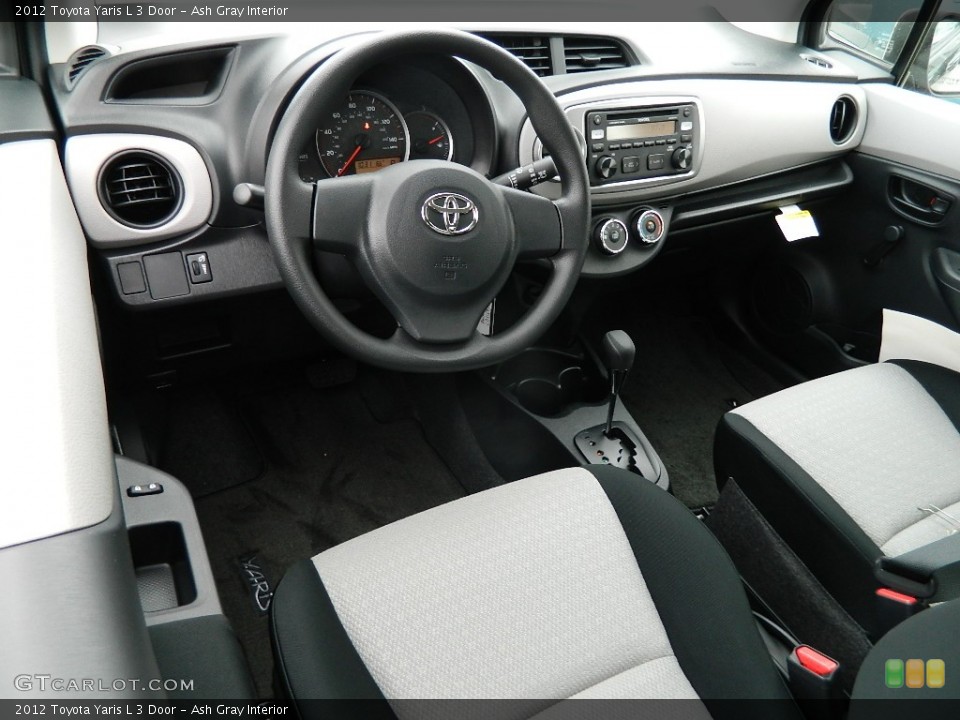 Ash Gray Interior Photo for the 2012 Toyota Yaris L 3 Door #59878007