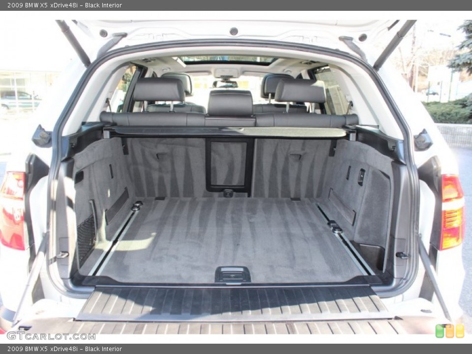 Black Interior Trunk for the 2009 BMW X5 xDrive48i #59895089