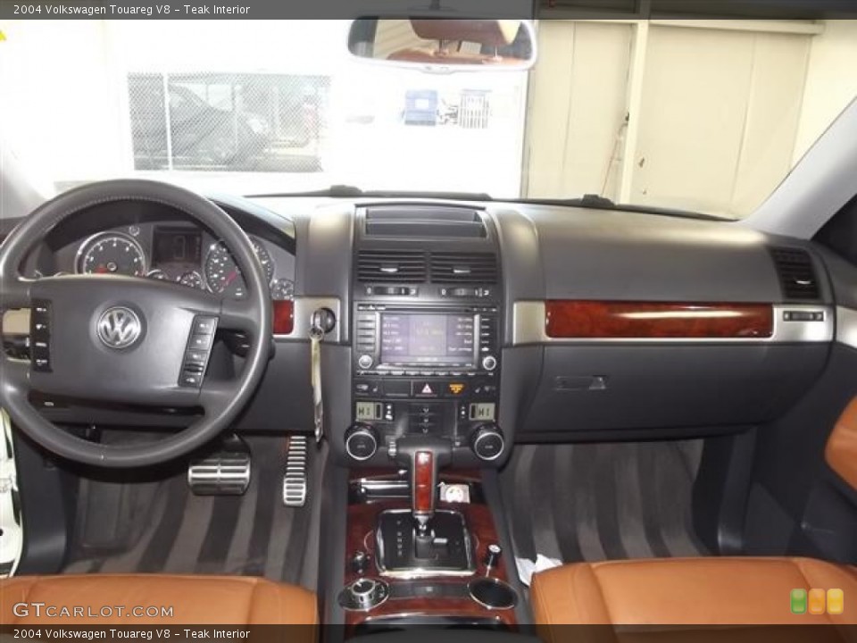 Teak Interior Dashboard for the 2004 Volkswagen Touareg V8 #59901545