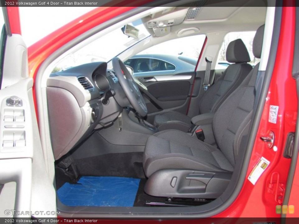 Titan Black Interior Photo for the 2012 Volkswagen Golf 4 Door #59902457