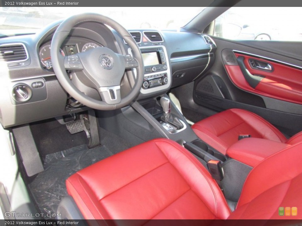 Red Interior Photo for the 2012 Volkswagen Eos Lux #59902634